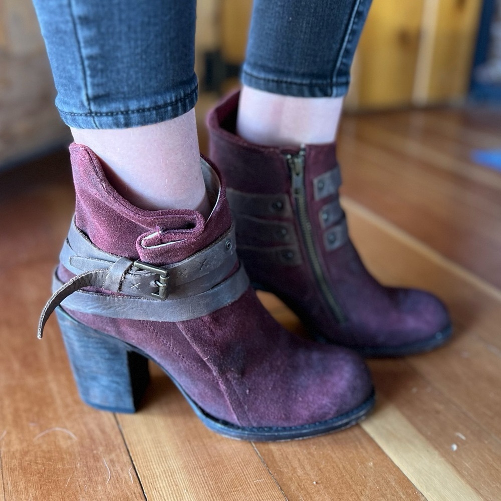 Freebird by Steven Womens Boots Size 8 Blaze Leather Red Wine Distressed Rare - Picture 1 of 11
